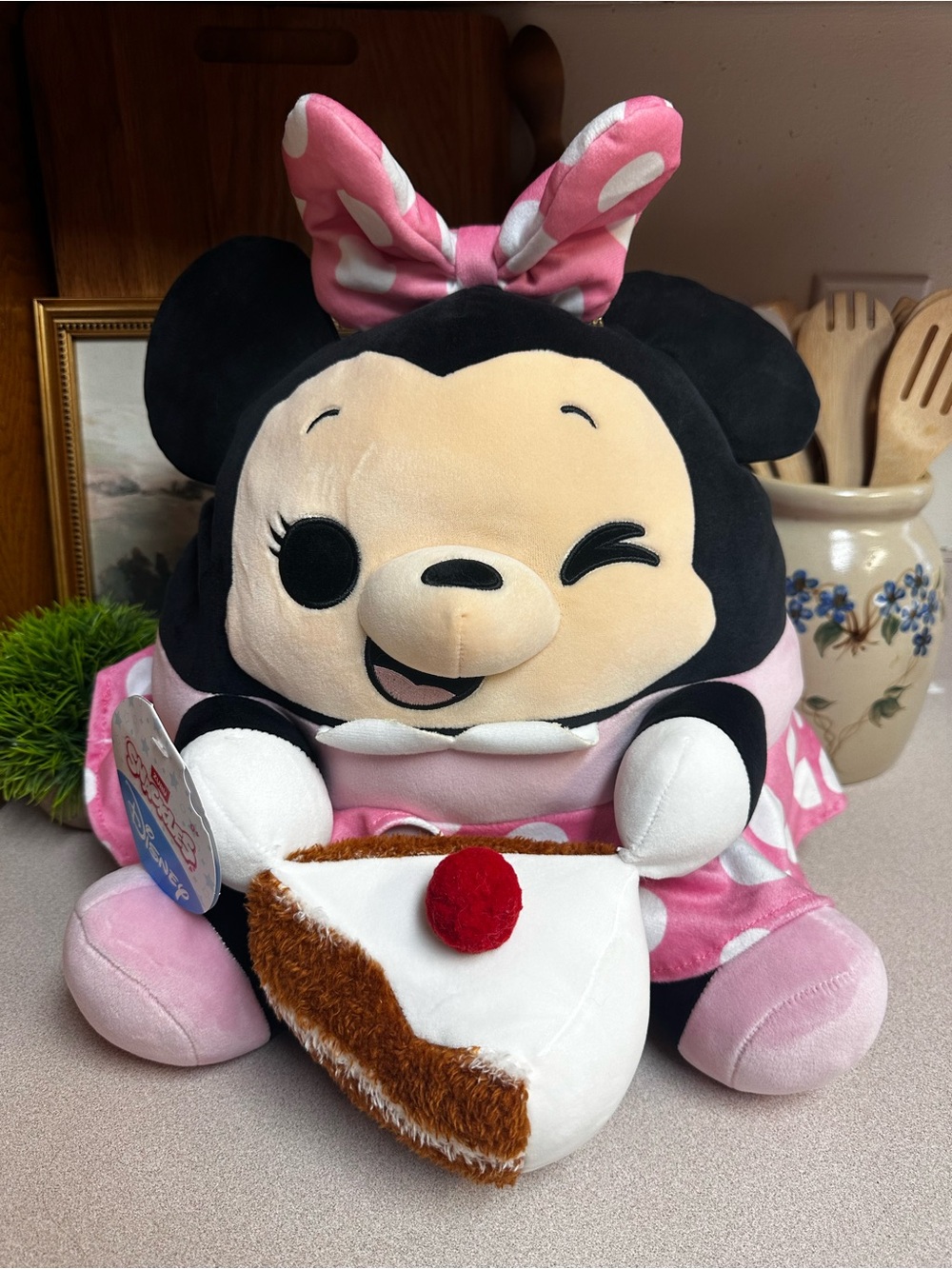 Disney Minnie Mouse Pink and Black Plush with Cake Slice
